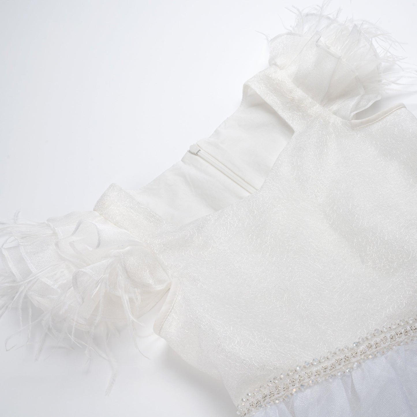 女童白色羽毛高定礼服裙