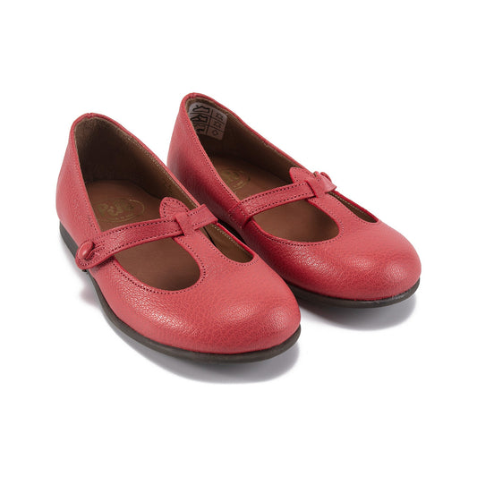 女童红色搭扣皮鞋