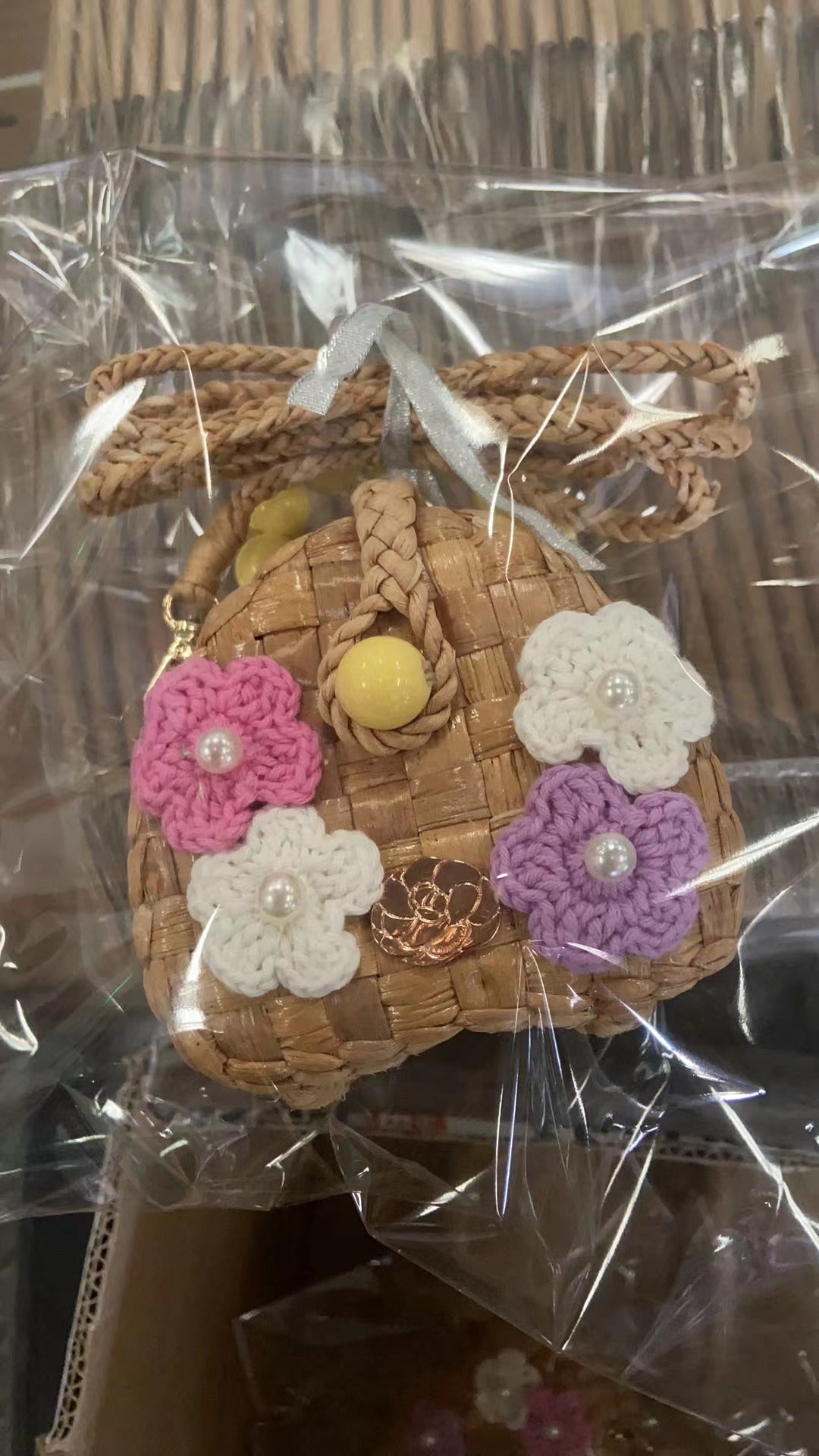 儿童三朵小花深粉手提复古草编包