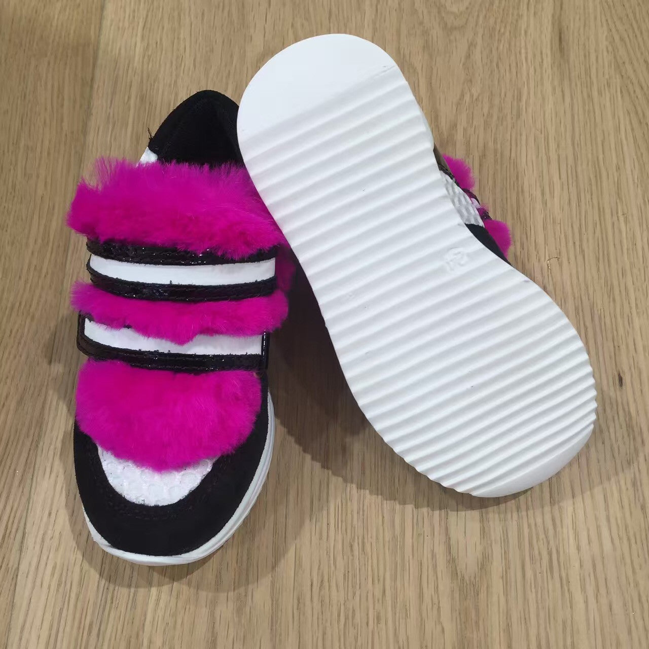 Girls Pink Fur Trims Leather Shoes
