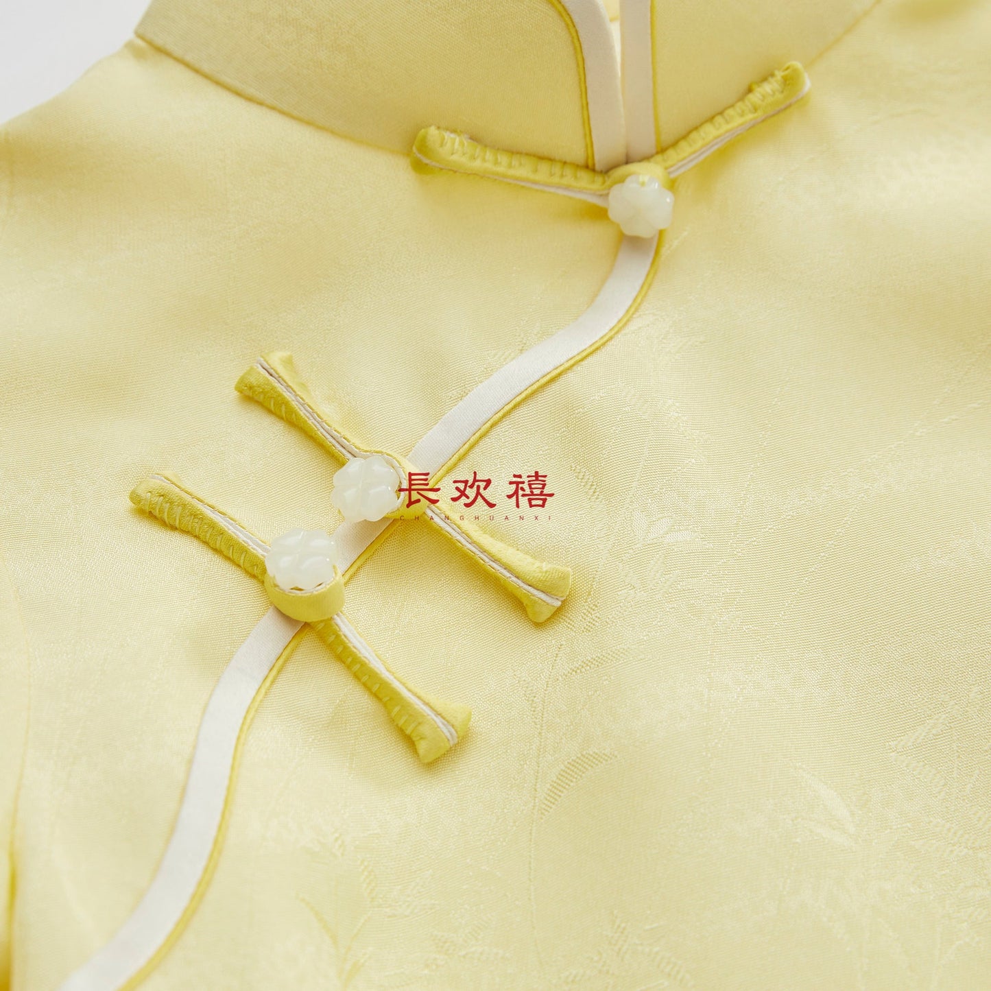 女童黄色"谷雨"中式旗袍