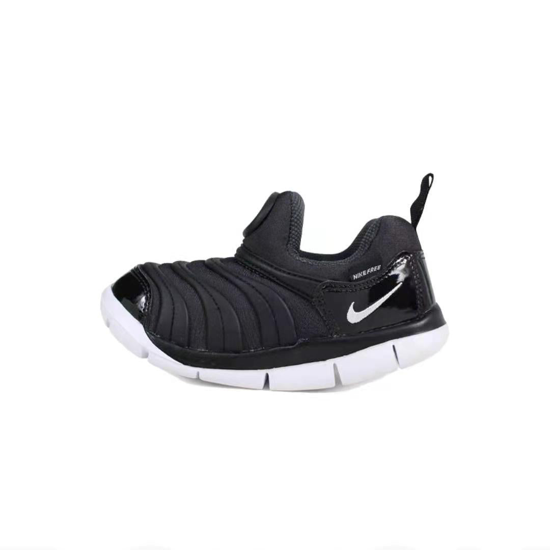 Nike Dynamo Free 婴童黑色毛毛虫