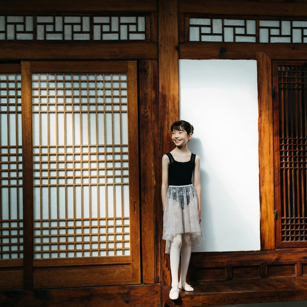 女童黑色芭蕾舞连体衣