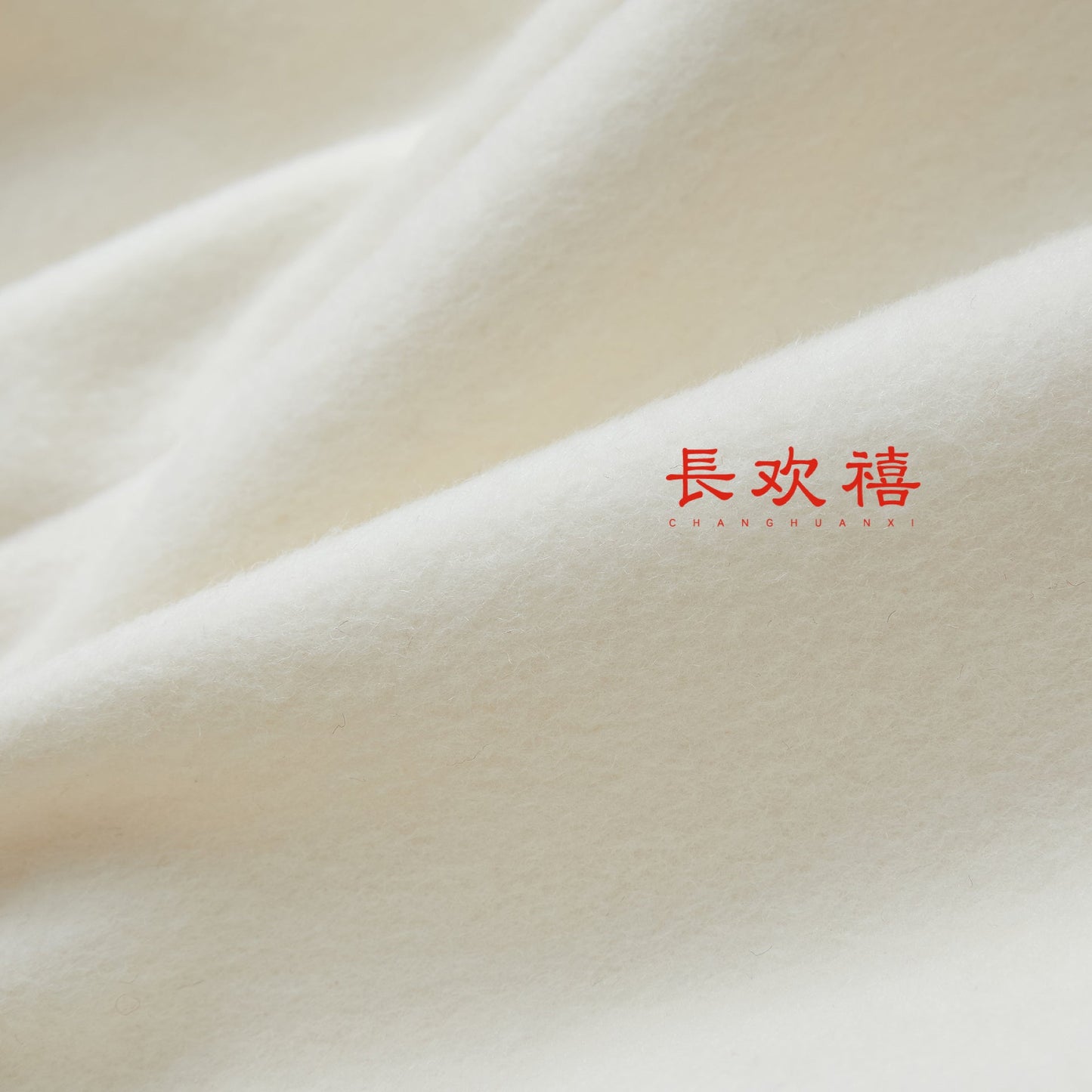 女童白色"朱玉"羊毛短裤
