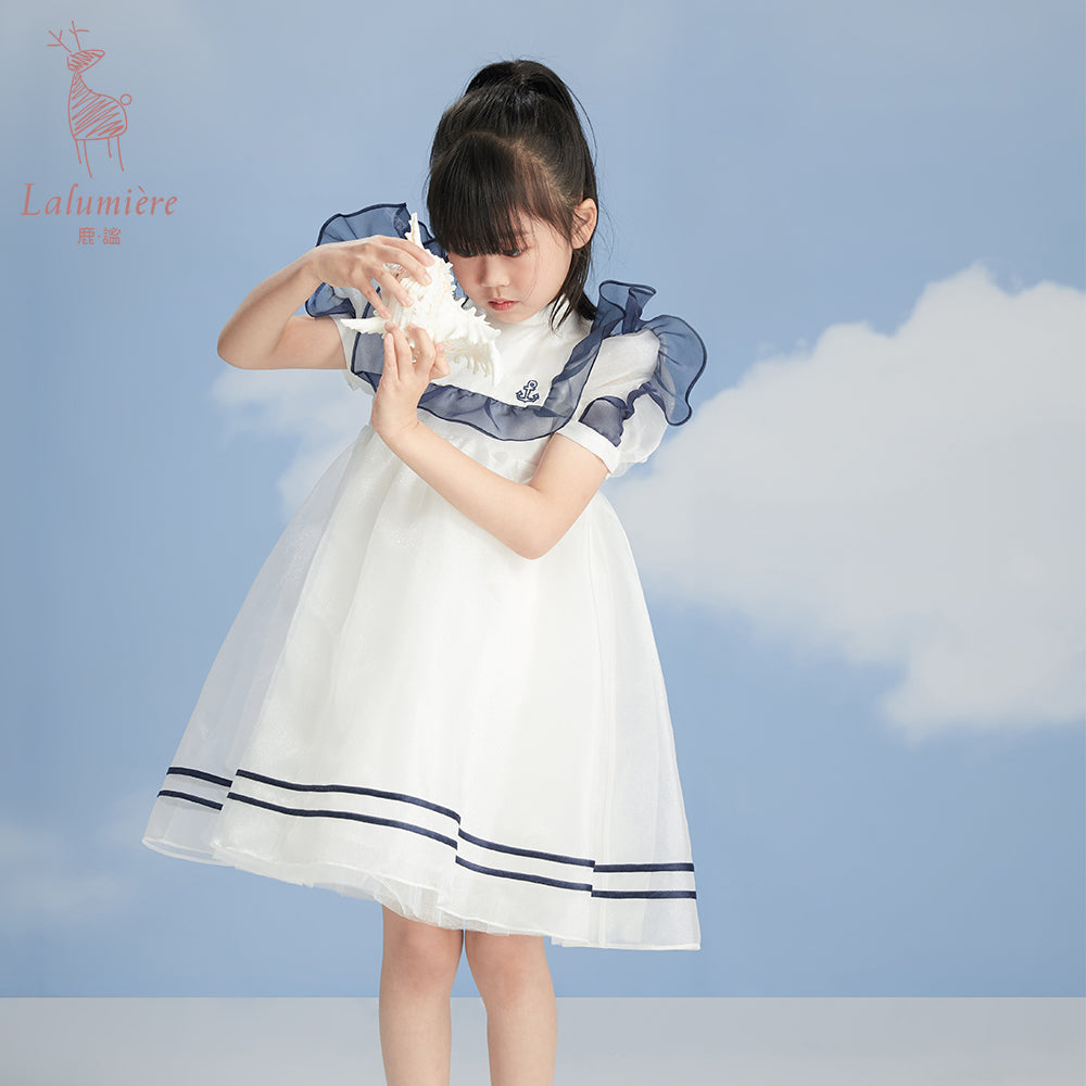 女童白色船锚刺绣礼高定服裙