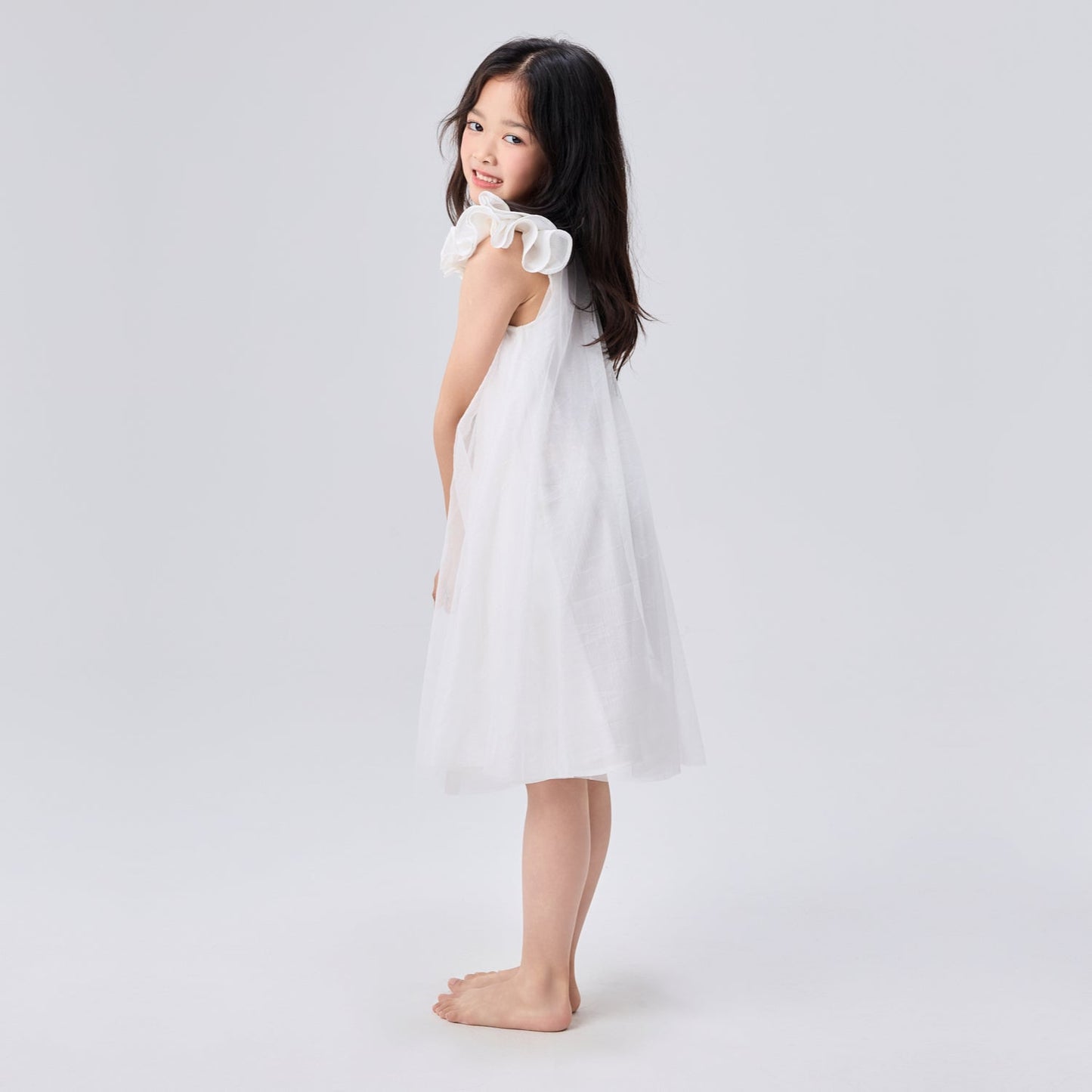 女童白色玫瑰袖连衣裙