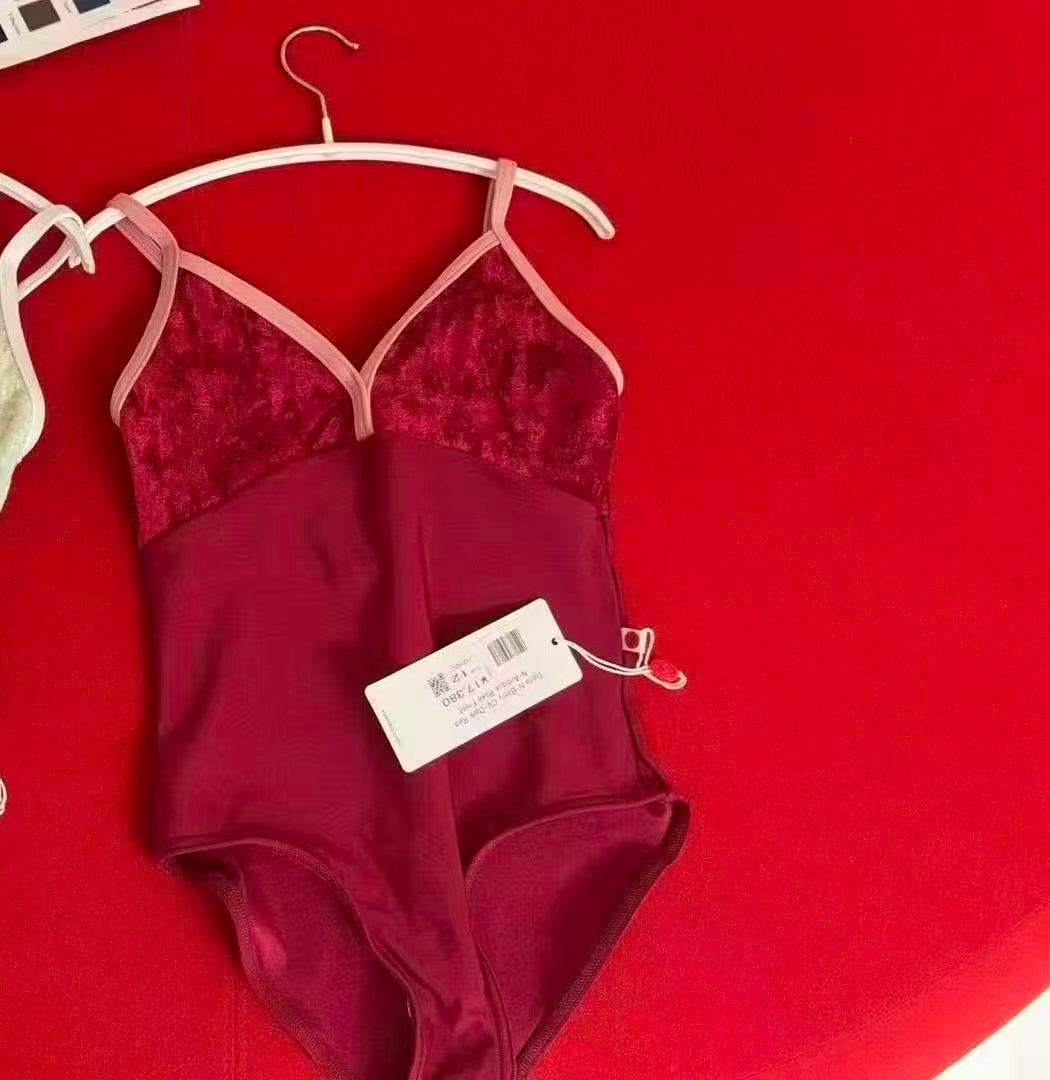 女童深红色"Daria/CV-Dark Red/N-Berry/N-Antique Rose"芭蕾舞连体衣