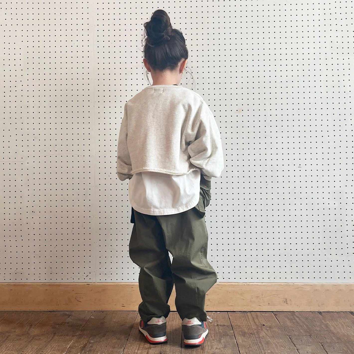 女童白色Logo棉卫衣