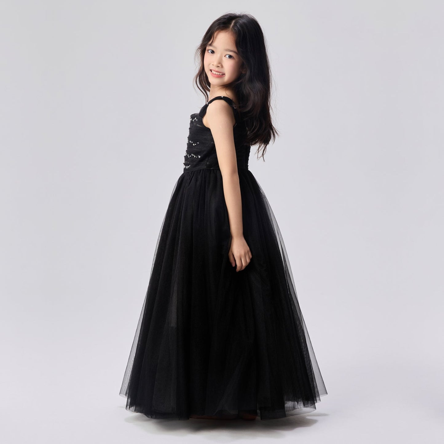 女童黑色珠绣吊带礼服裙