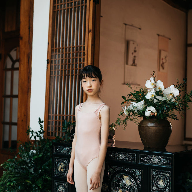 女童粉色芭蕾舞连体衣