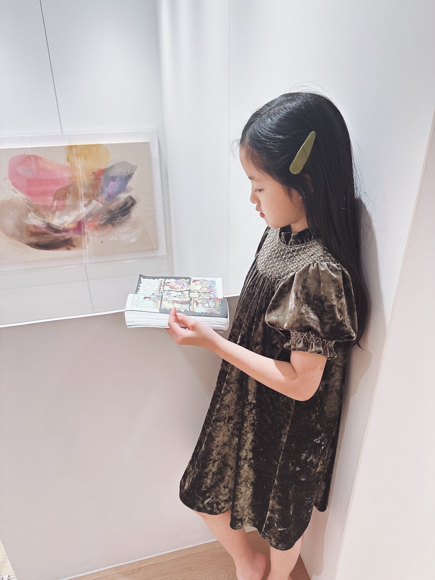 女童绿色短袖打揽丝绒裙