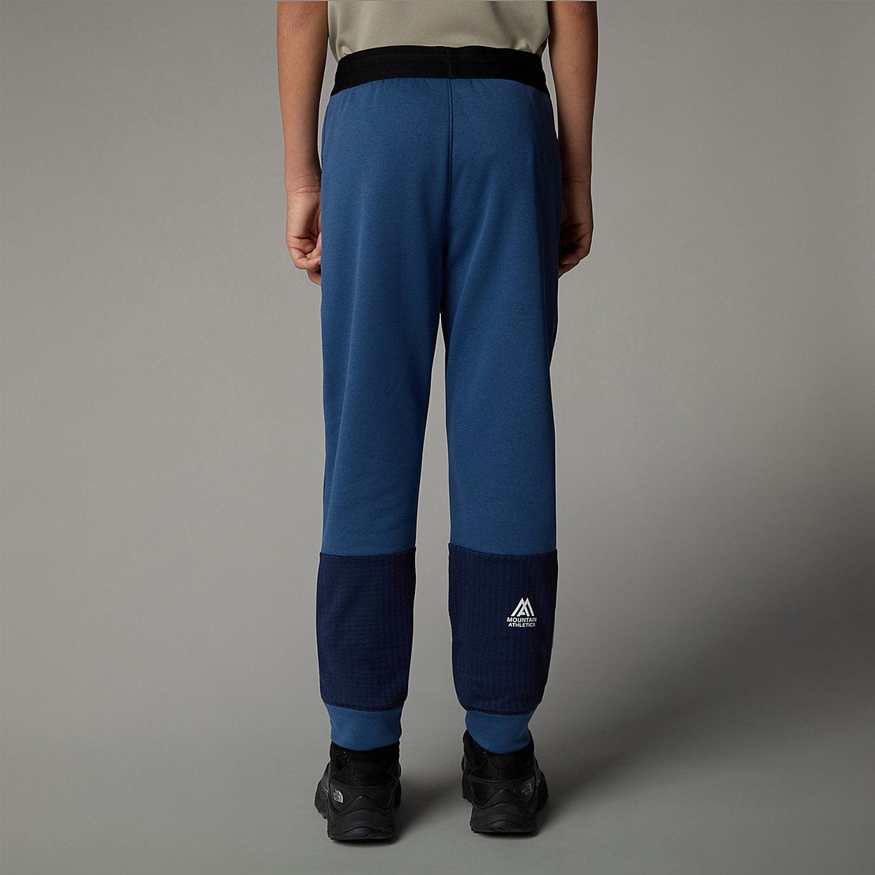 The North Face 男童蓝色 Mountain Athletics 慢跑裤