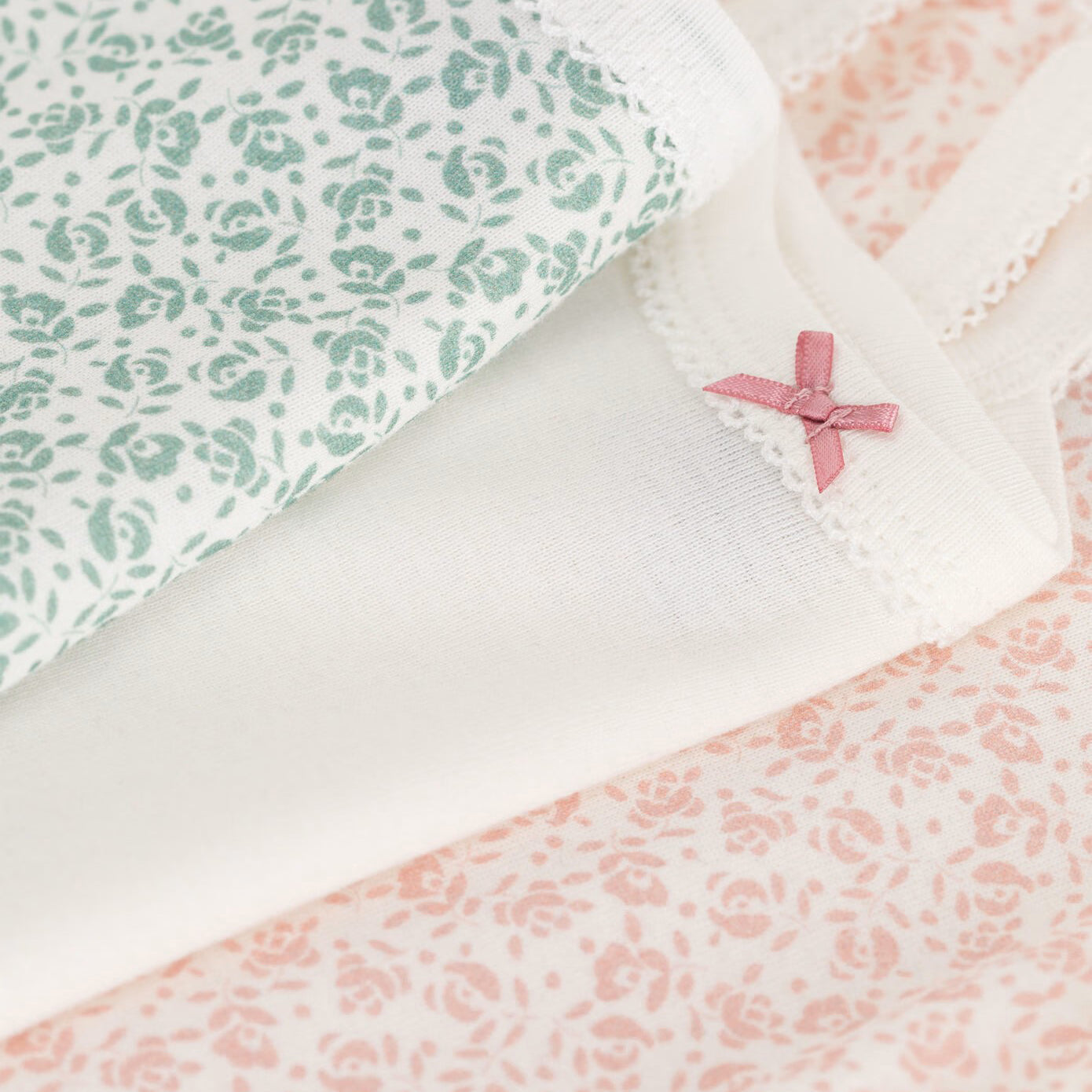 女婴三色棉连体衣套装(3件)