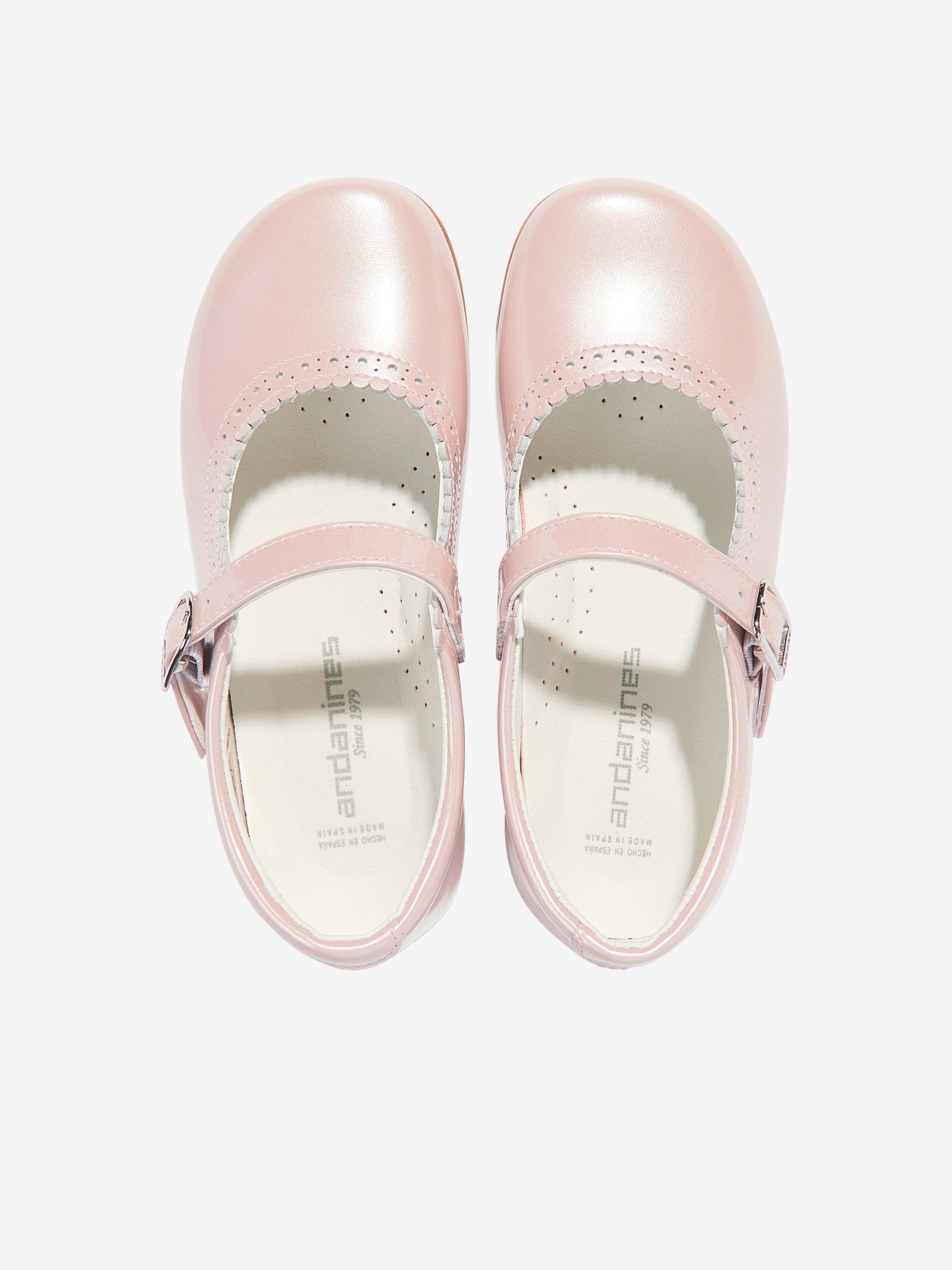 Girls Patent Leather Mary Jane Shoes in Pink