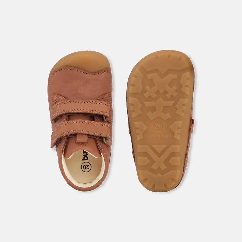 婴儿浅棕色"Petit Strap"学步鞋