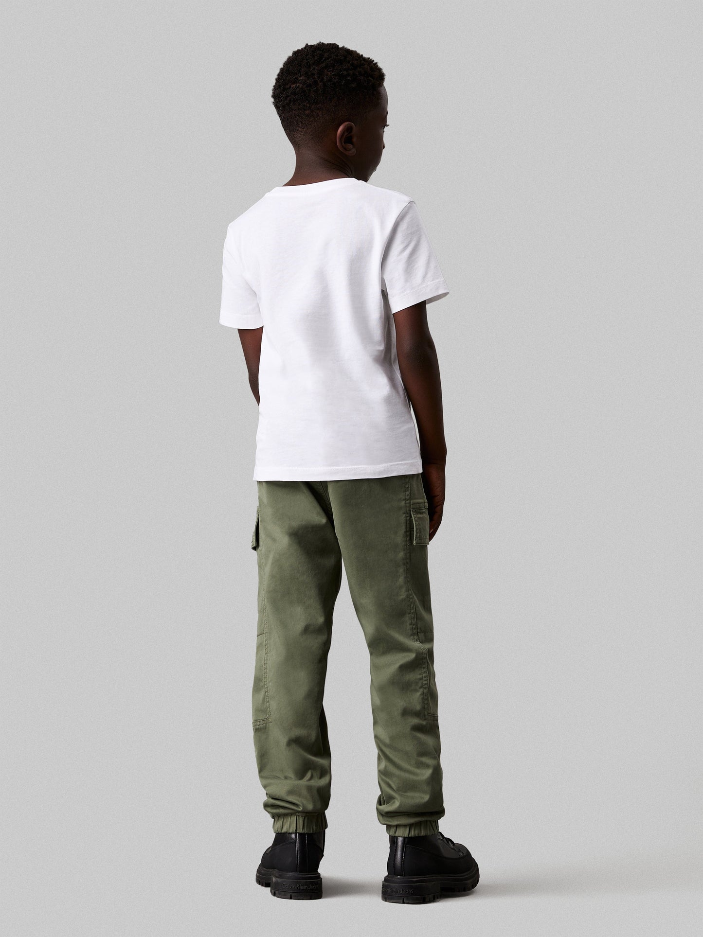 Boys Essential Cargo Trousers in Green