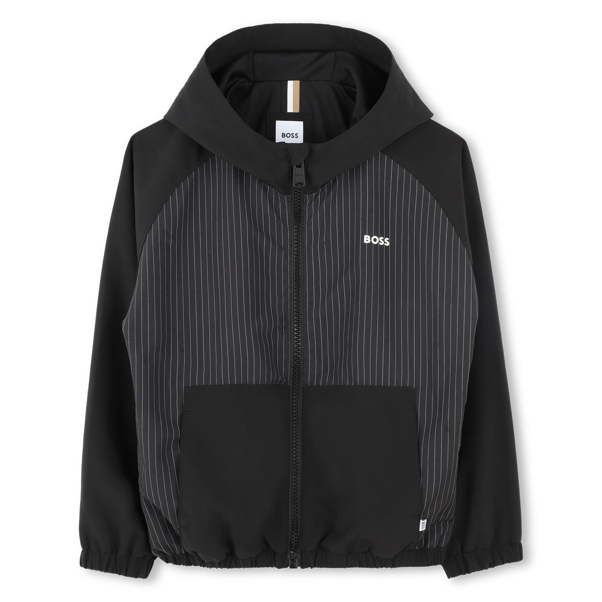 COUPE-VENT A CAPUCHE