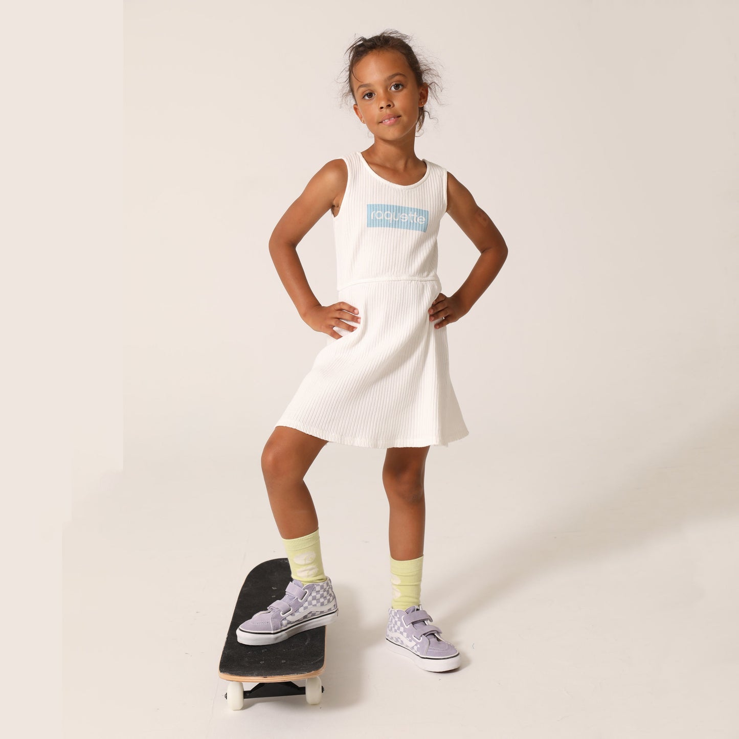 女童白色Logo棉连衣裙