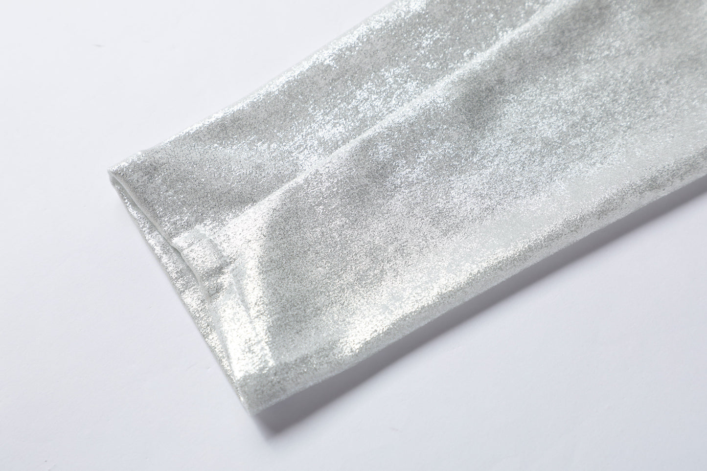 女童银色荷叶边珍珠拼纱连衣裙