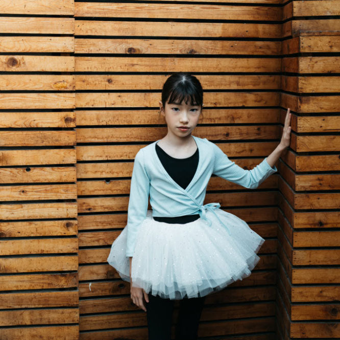 女童浅蓝色芭蕾舞开衫