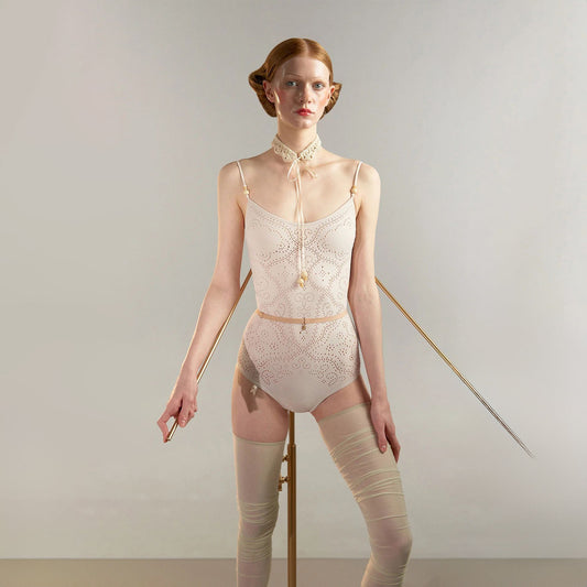 女士浅粉色"EYELET LACE"芭蕾舞连体衣(251LE71IL/pearl blush)