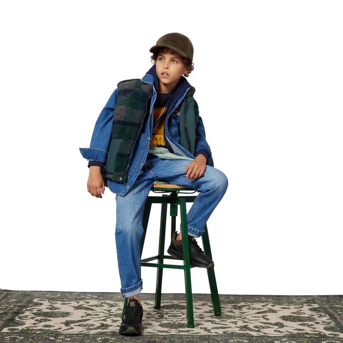 CARDIGAN A CAPUCHE