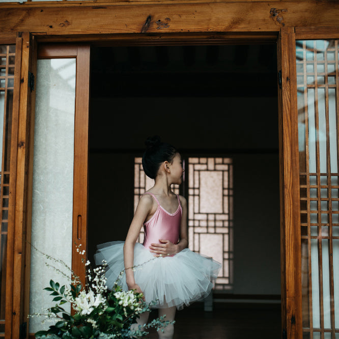 女童粉色芭蕾舞连体衣