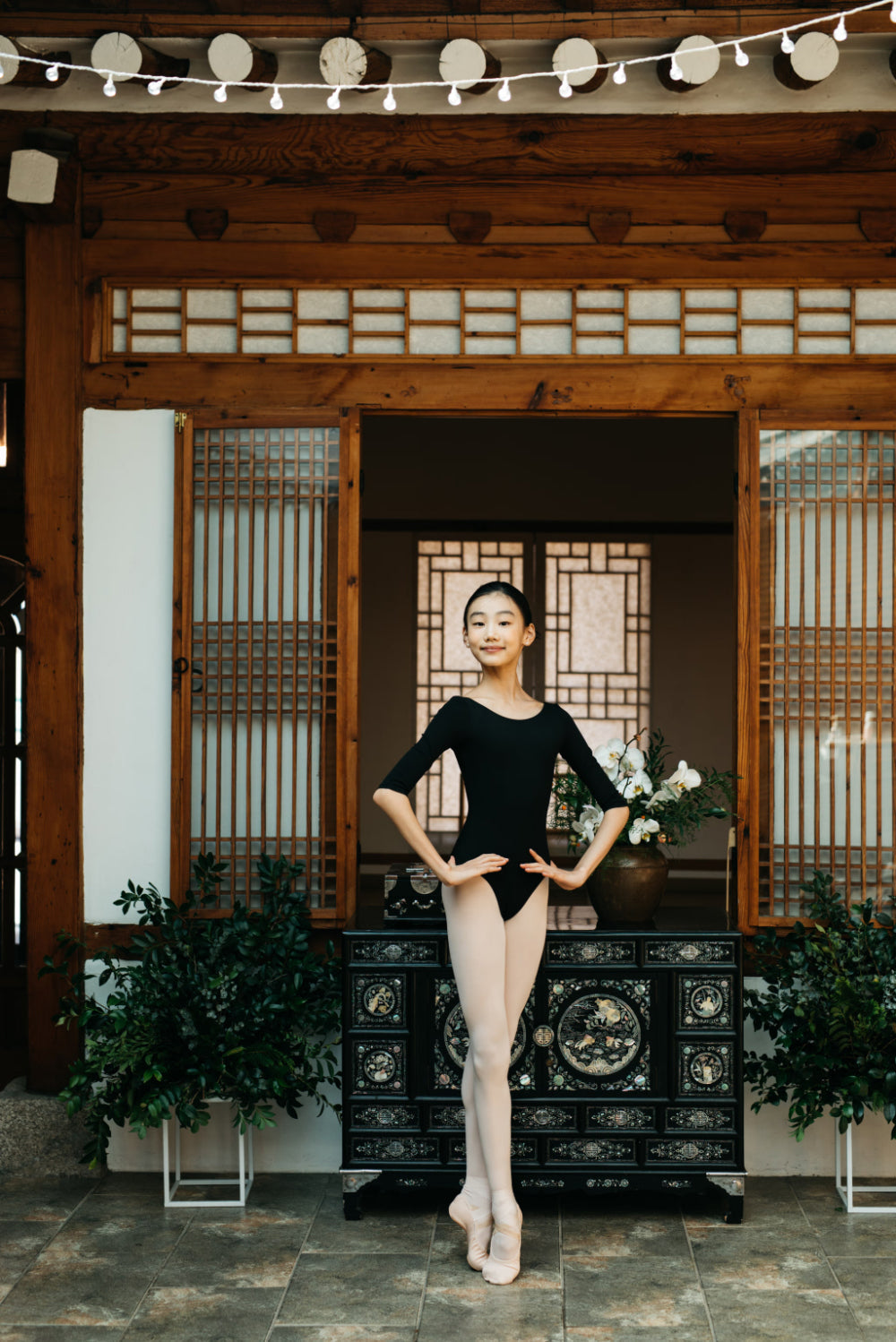 女童黑色芭蕾舞连体衣