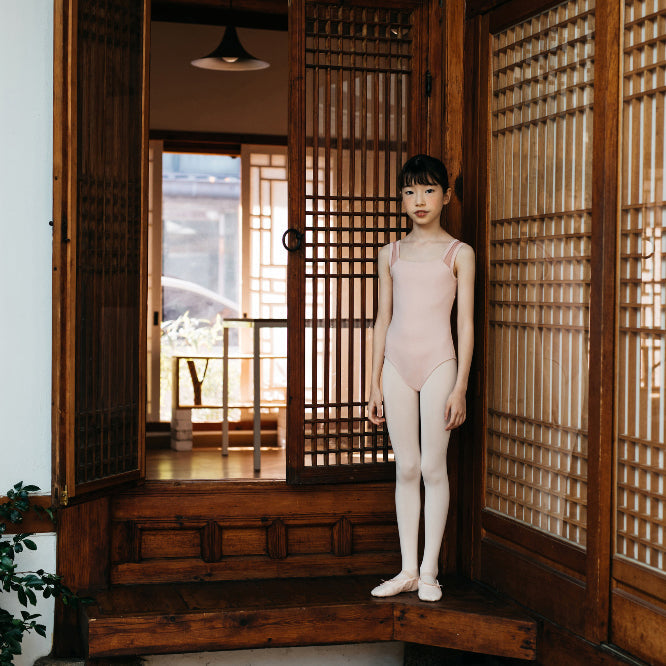 女童粉色芭蕾舞连体衣