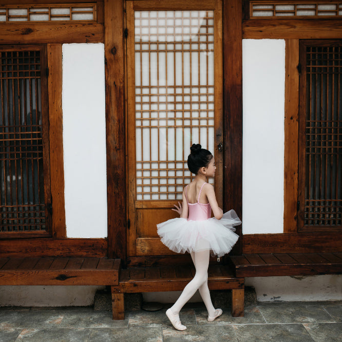 女童粉色芭蕾舞连体衣