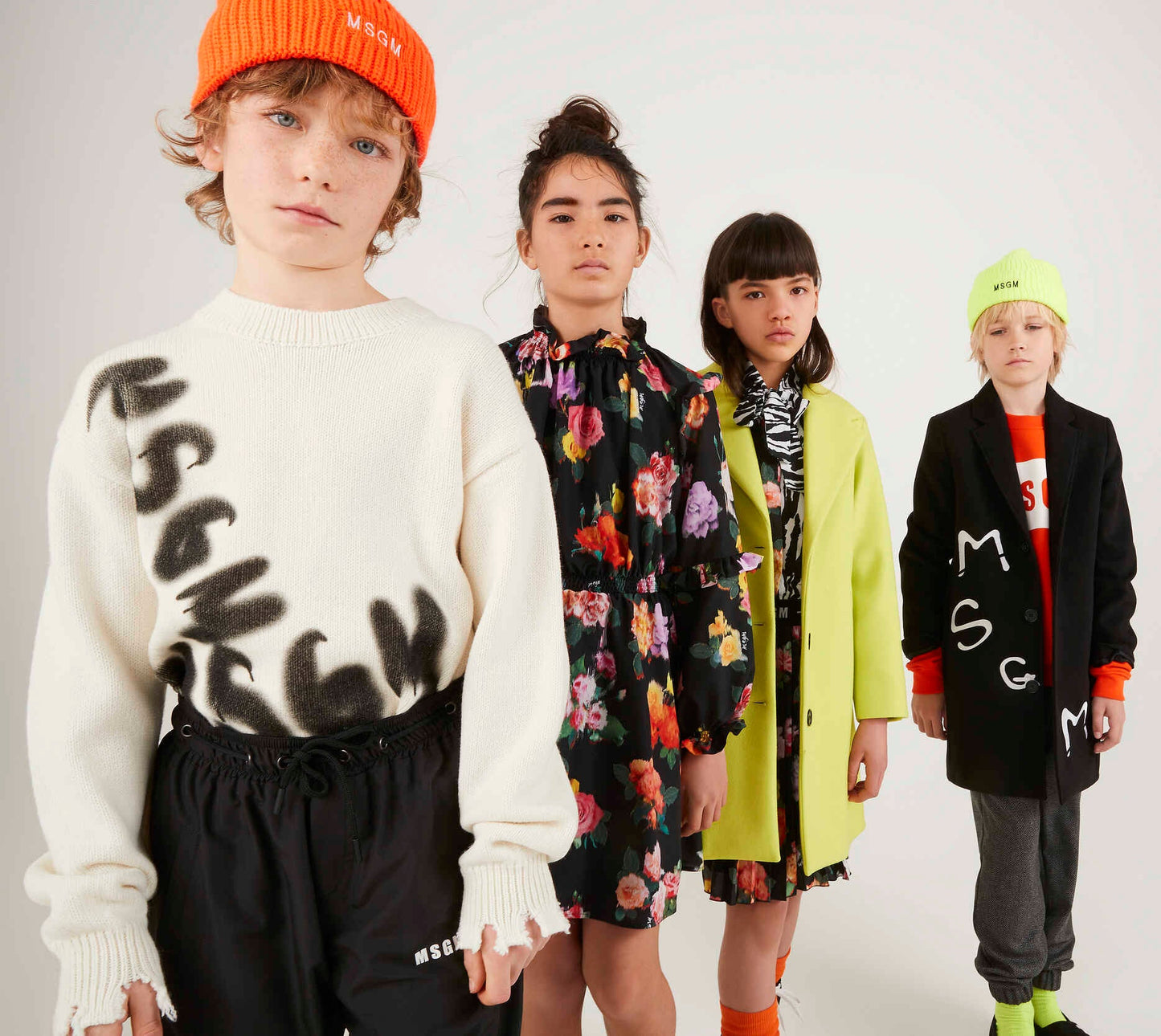 儿童白色Logo羊毛毛衣