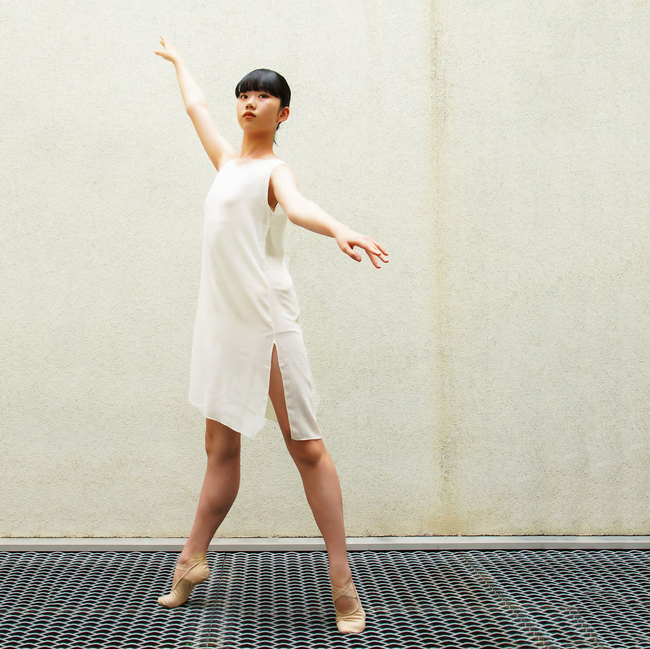 女士白色"Maiko Miyauchi3℃/white"芭蕾舞连衣裙