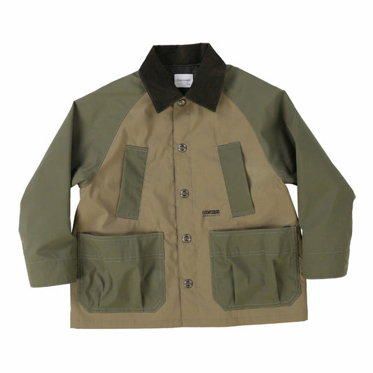 儿童卡其色外套