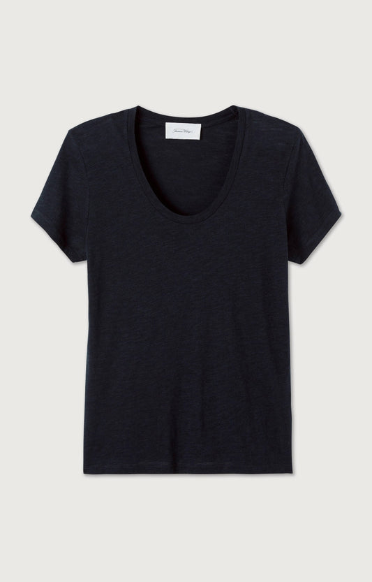 女士直筒U领T恤