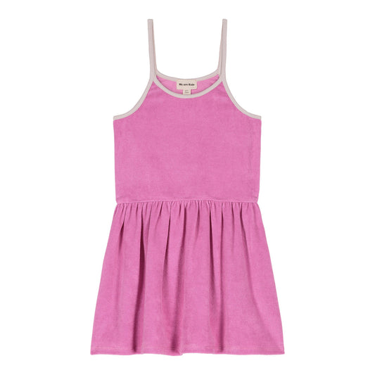 女童粉色吊带连衣裙
