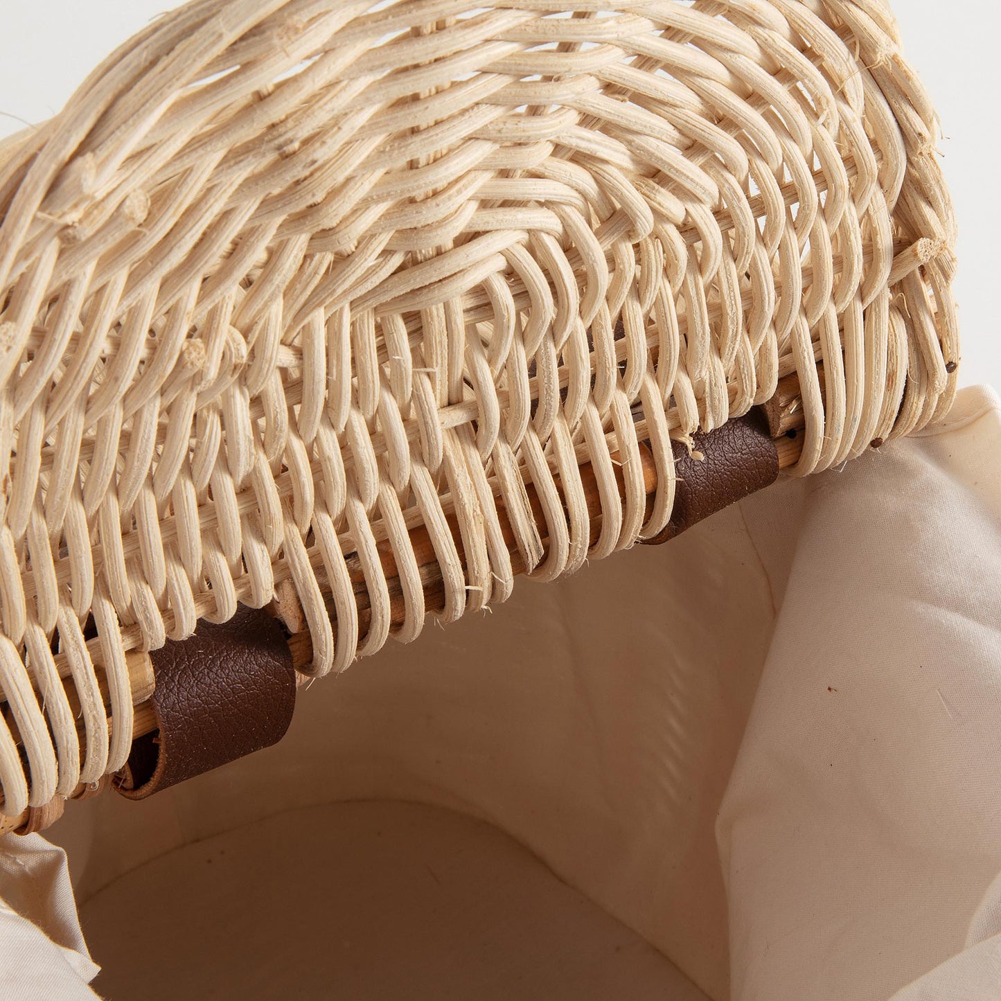 儿童带盖“welcome”复古草编包