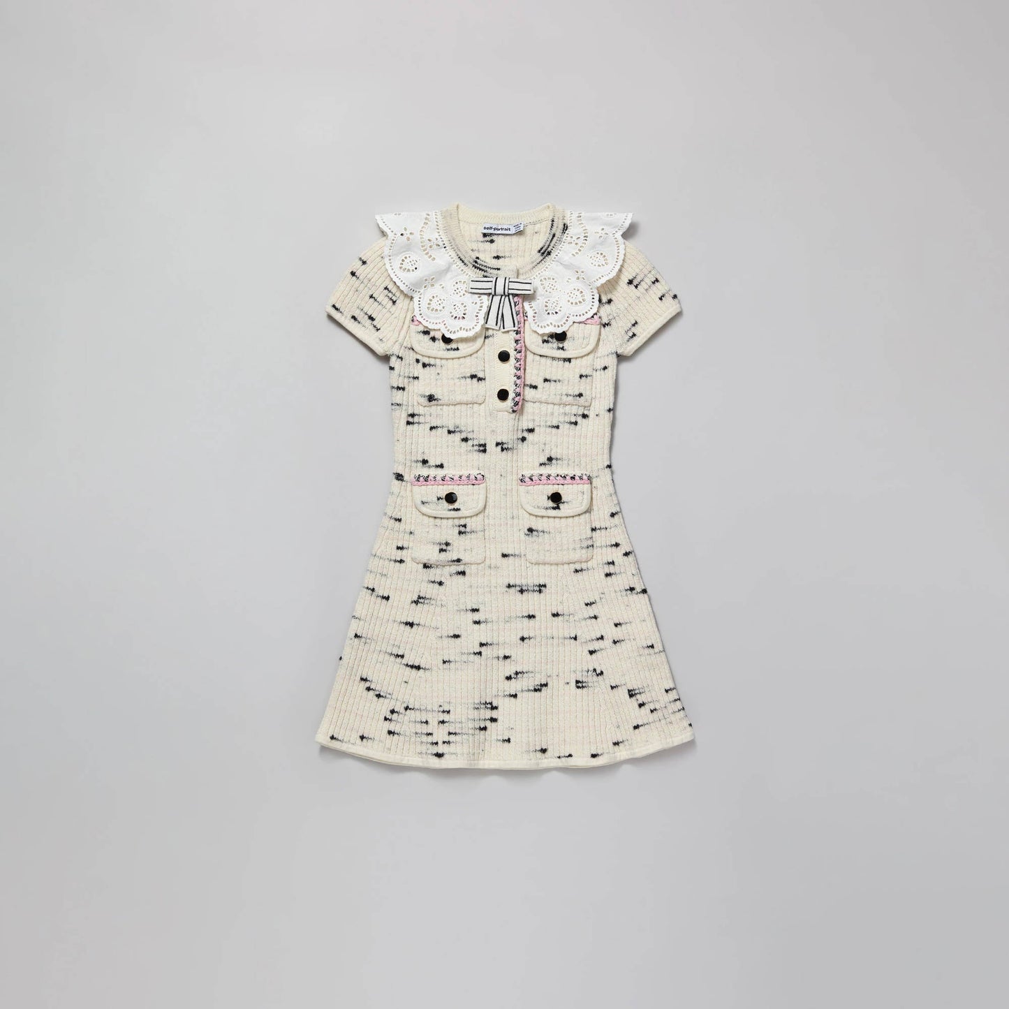 女童象牙白针织连衣裙