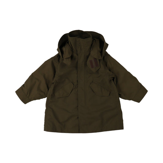 儿童卡其色外套