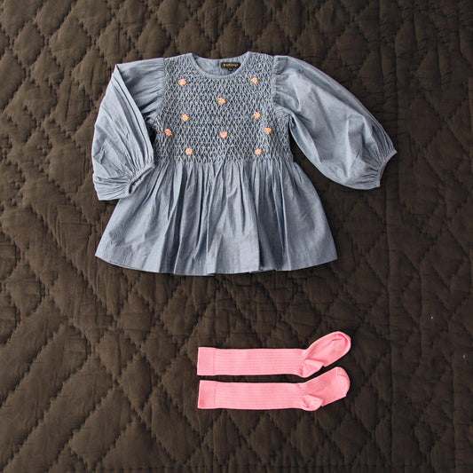 女童蓝色刺绣棉上衣