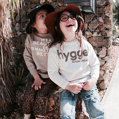 儿童白色Logo棉T恤