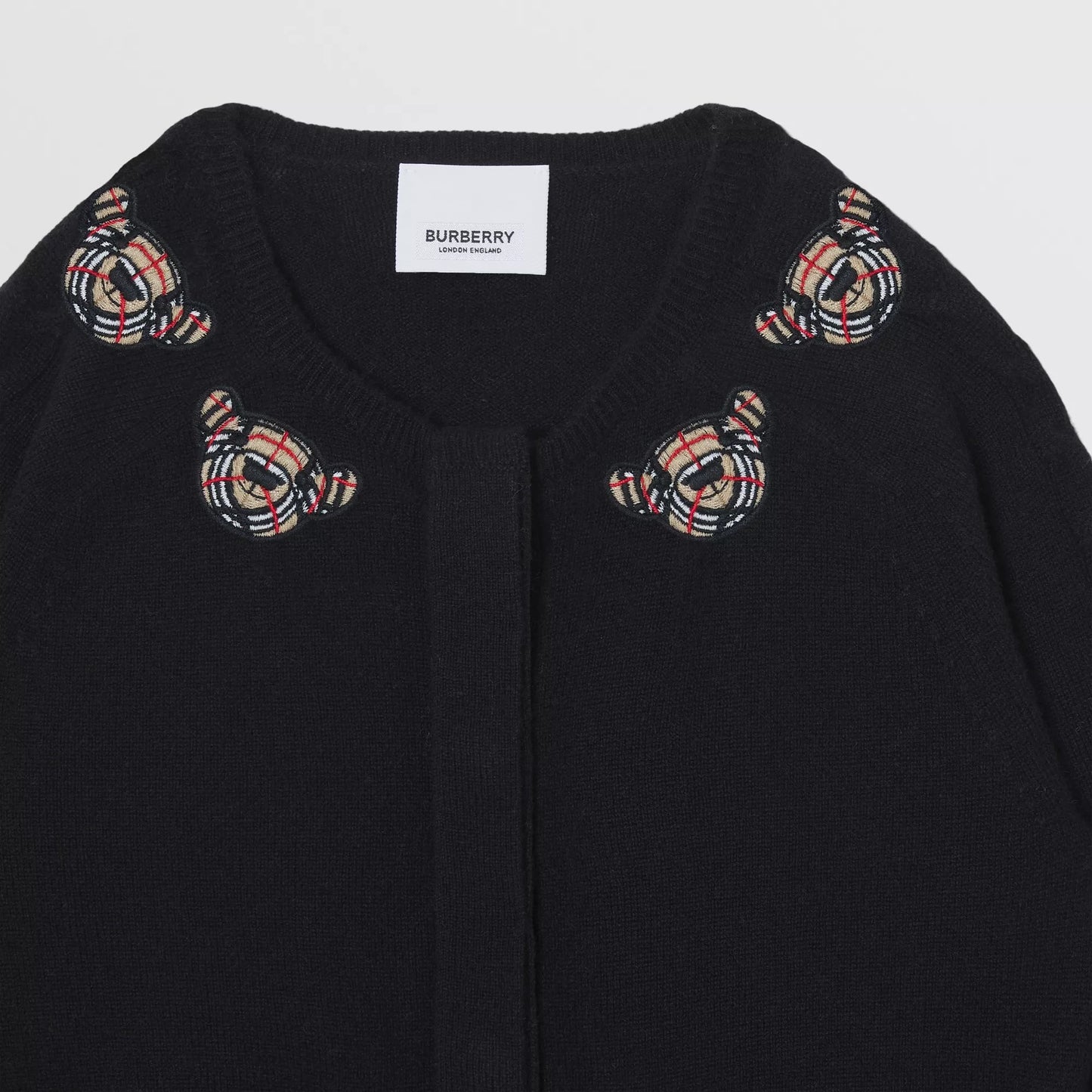 女童黑色刺绣羊毛开衫