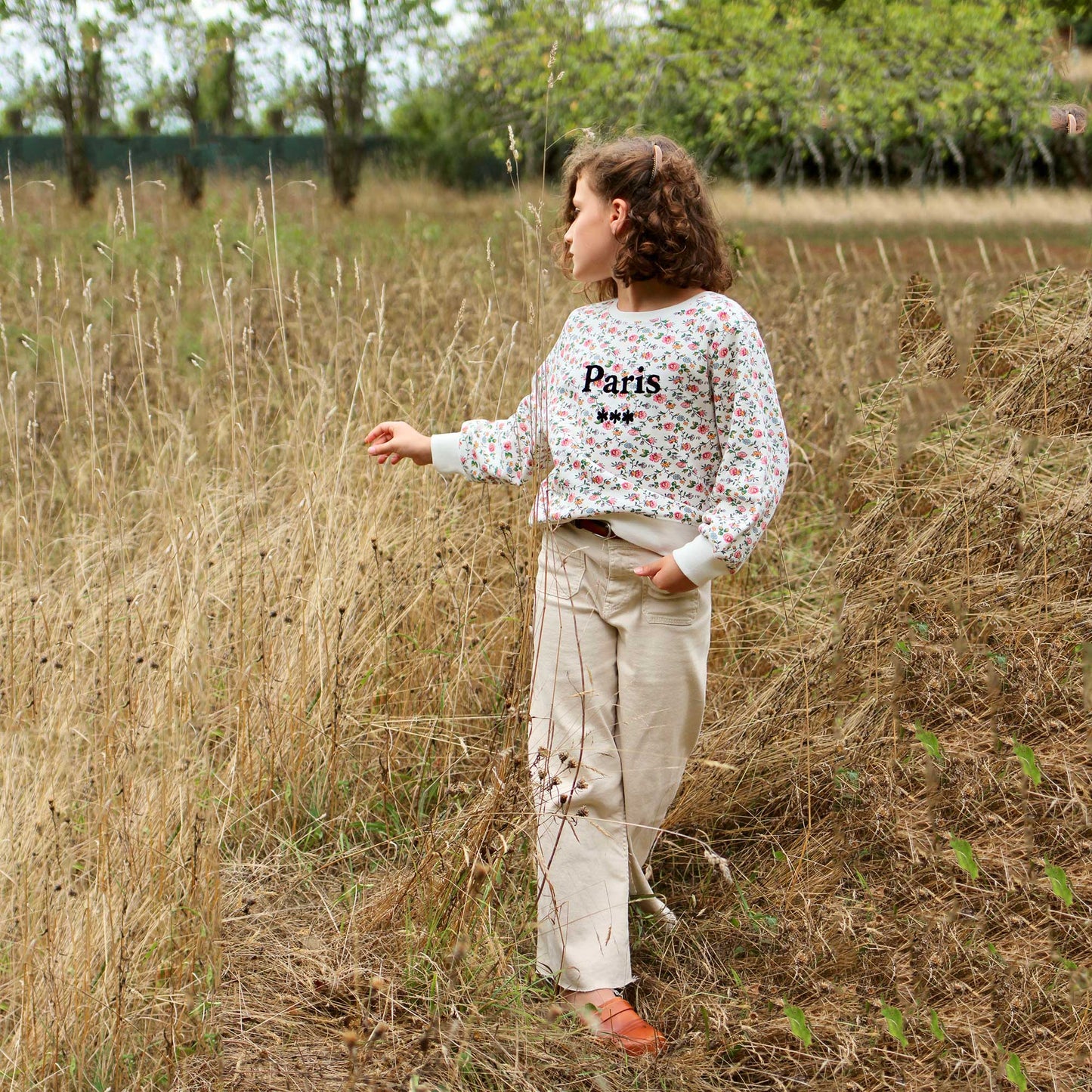 女童象牙白碎花棉卫衣