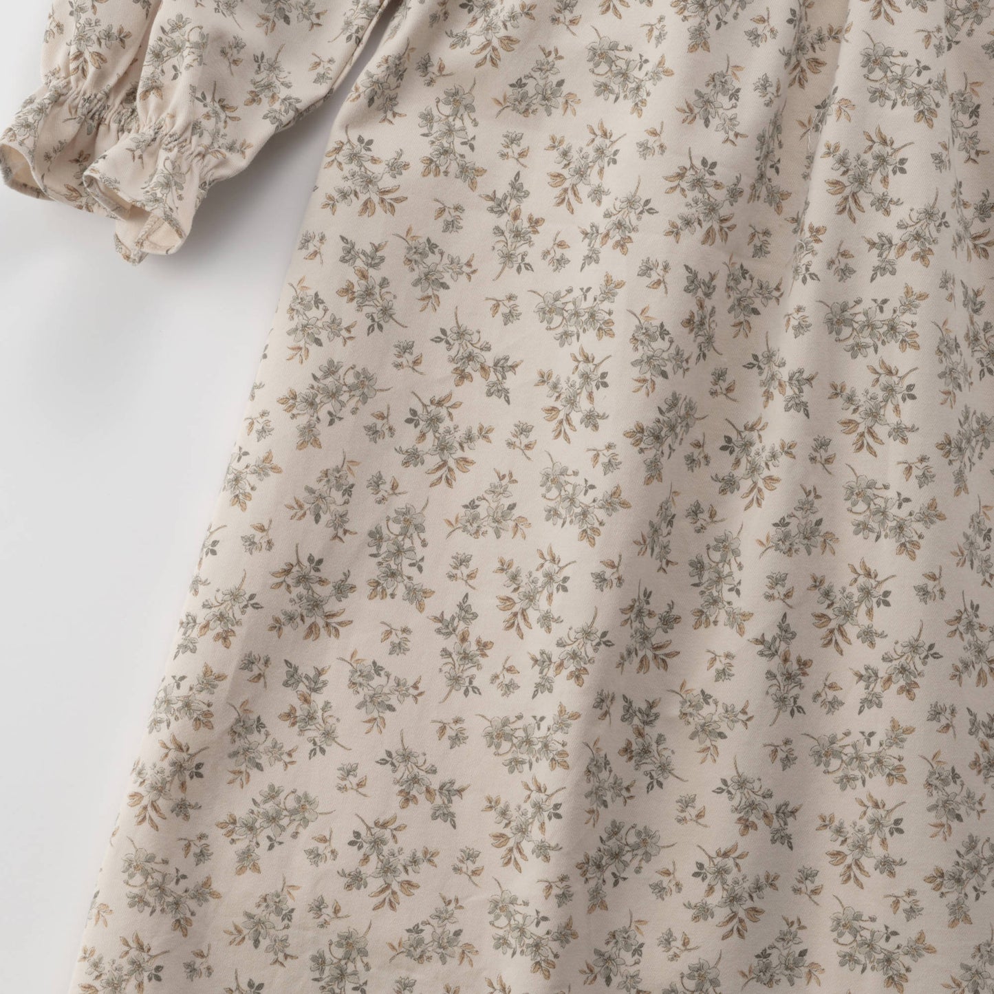 女童薄荷绿碎花蕾丝领棉连衣裙