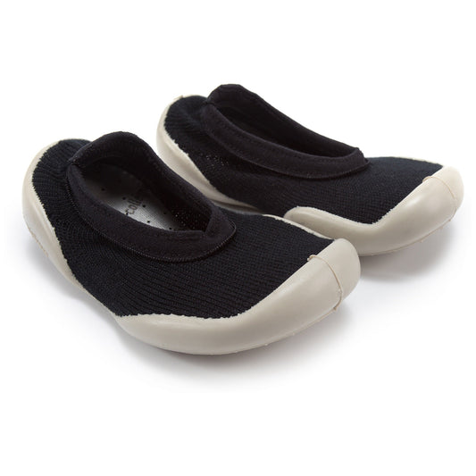 大童黑色袜子鞋