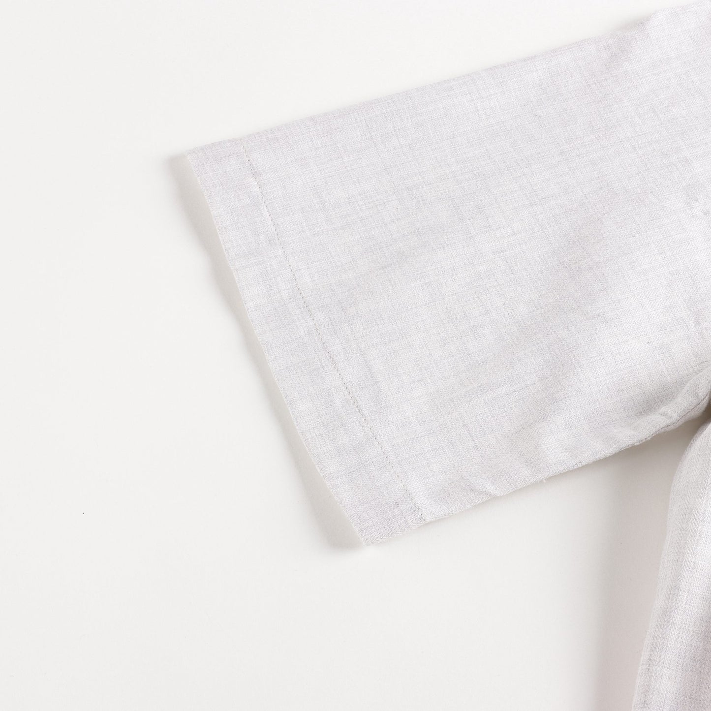 女童浅灰色刺绣棉连衣裙