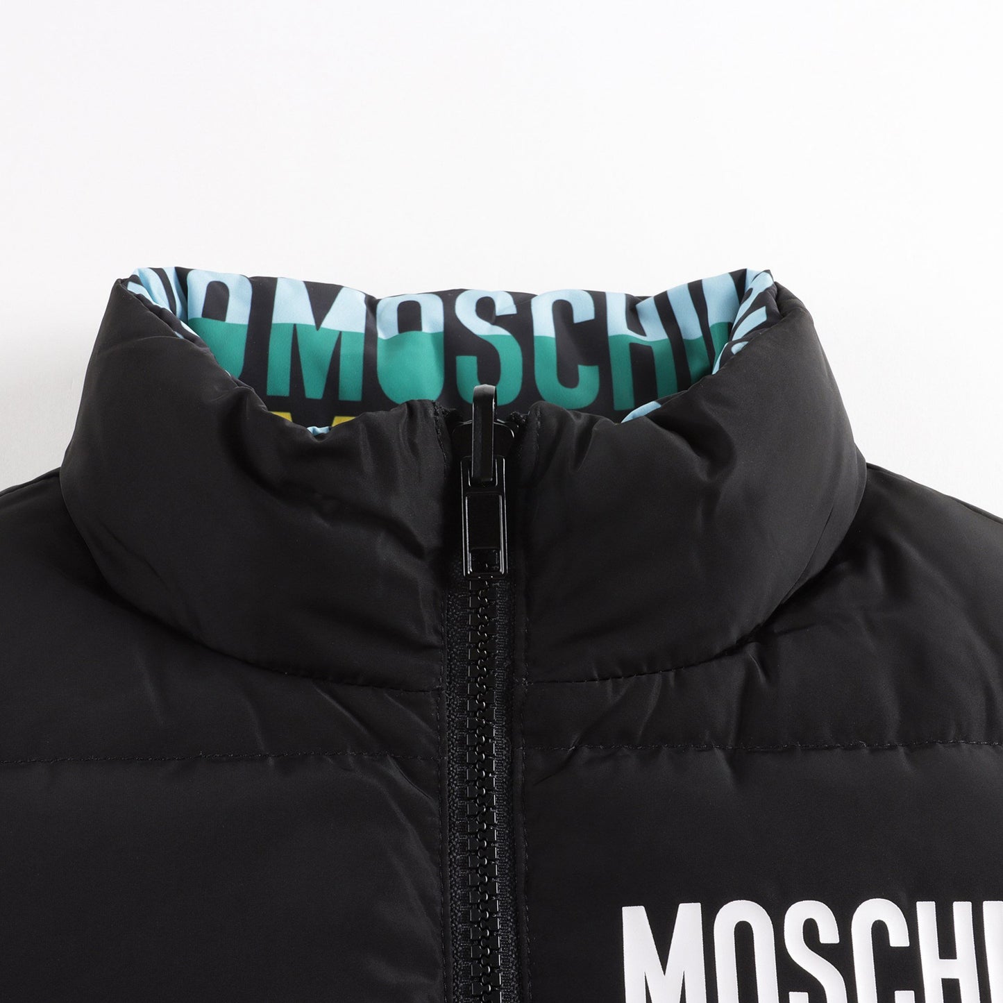 男童黑色Logo双面马甲