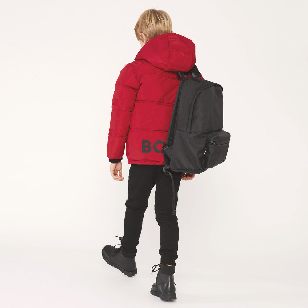男童红色Logo棉服