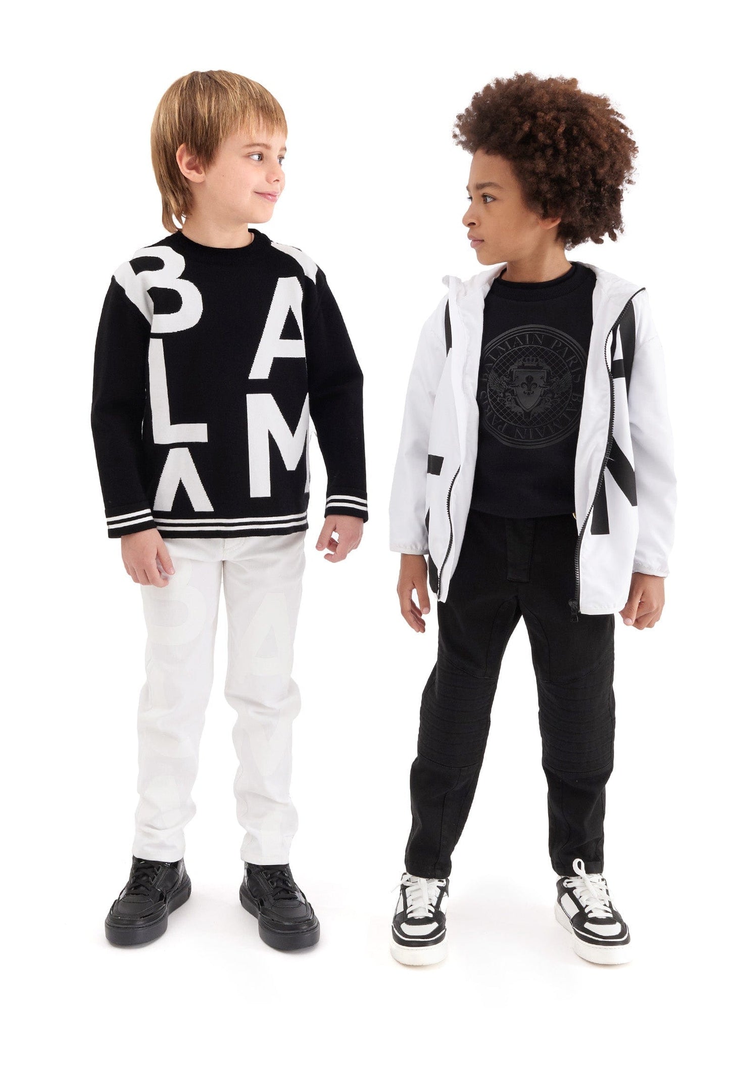 Balmain 男童白色徽标印花连帽夹克