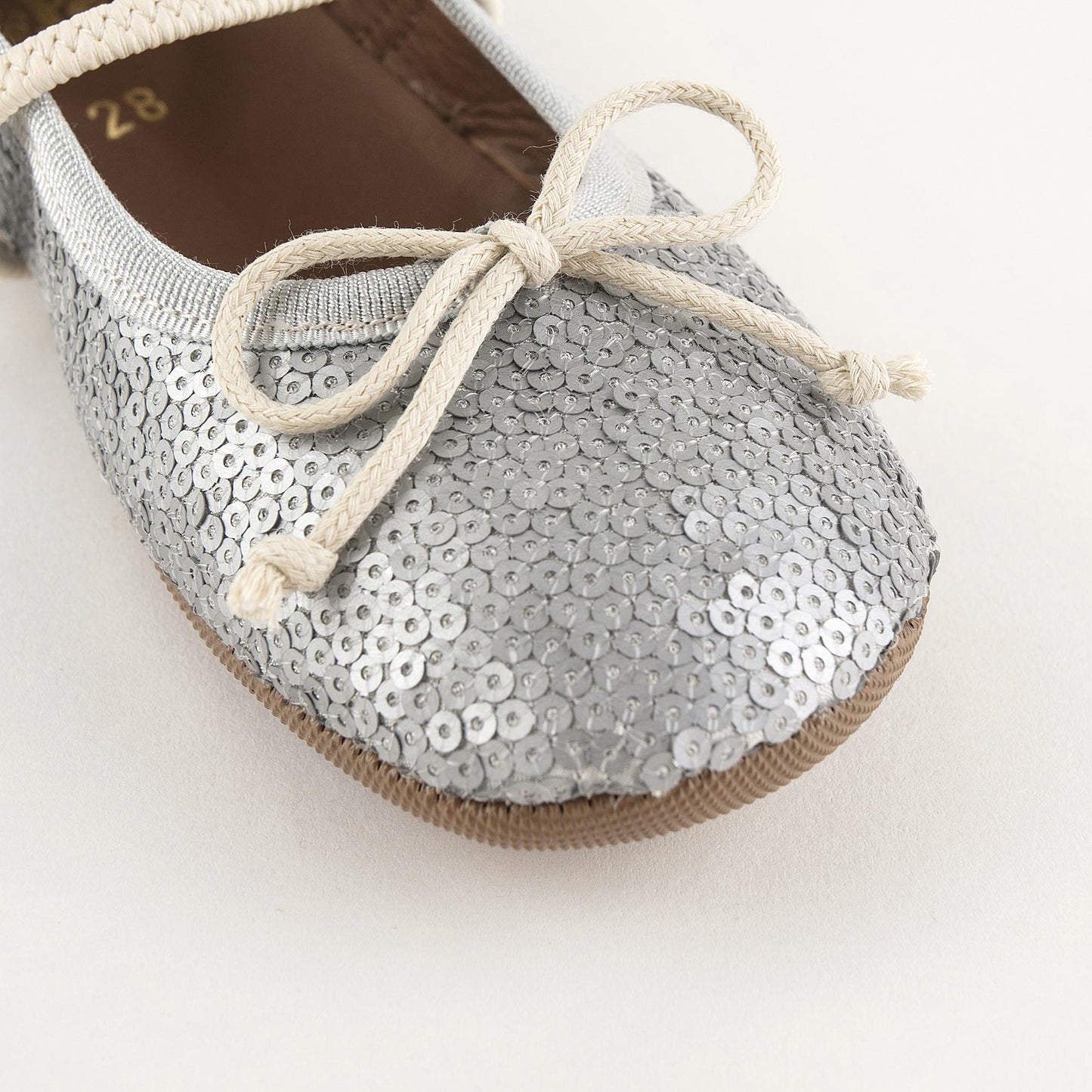 女童银色亮片芭蕾鞋