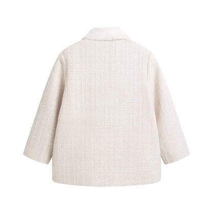 女童白色外套